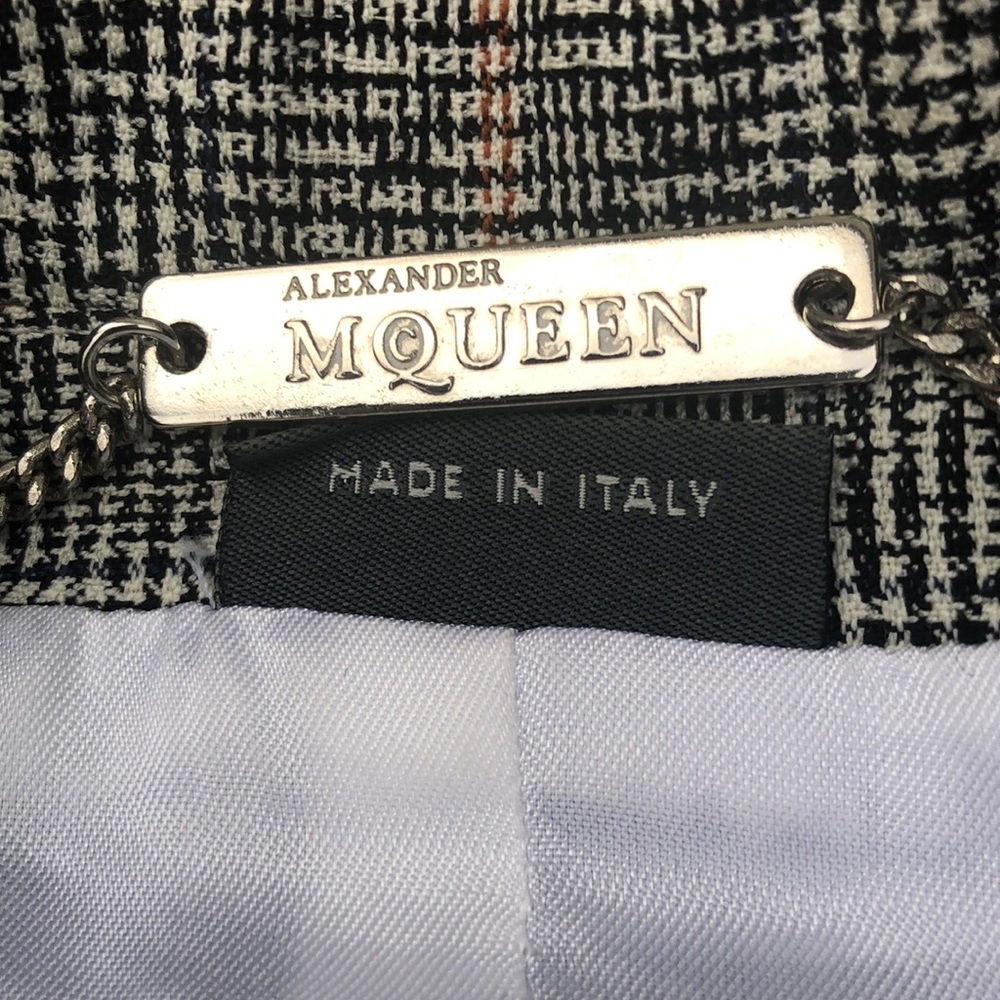 ALEXANDER MCQUEEN Sleeveless Blazer - Picture 10 of 15